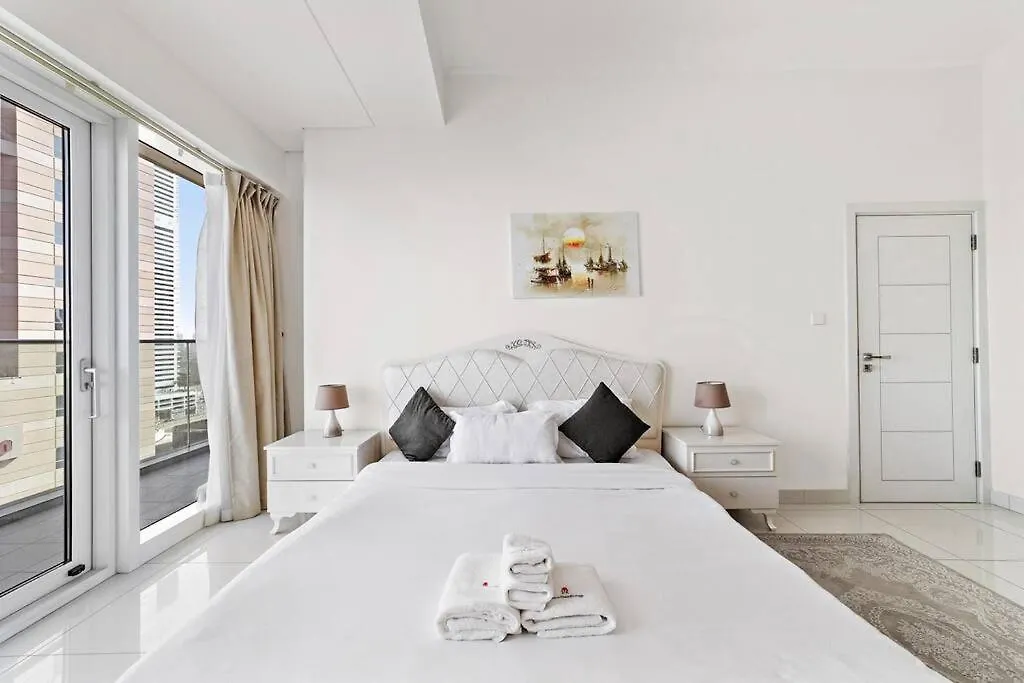 Stonetree - Damac Heights 1 Bedroom - Amazing Facilities Dubái Apartamento